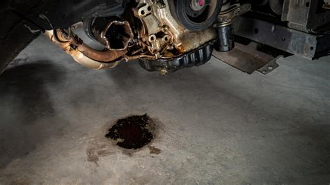 oil disappearing but no leak|Car Losing Oil But No Leak Or Smoke: What’s Going。